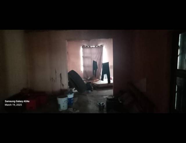 2 BEDROOM TOWNHOUSE FOR SALE IN BOTLENG EXT 4